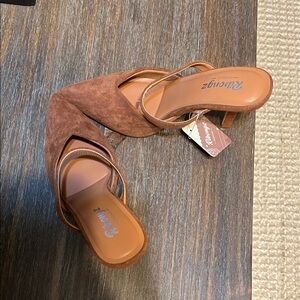 Women's Elegant Brown Heels